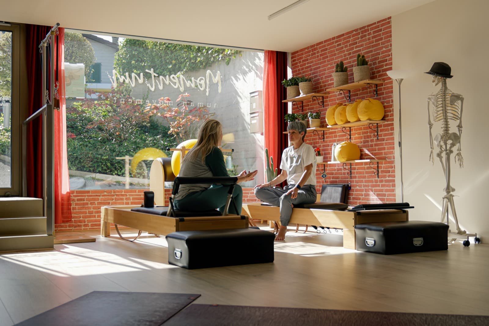 Le studio Momentum à Begnins, équipé pour le Pilates et l'entraînement fonctionnel